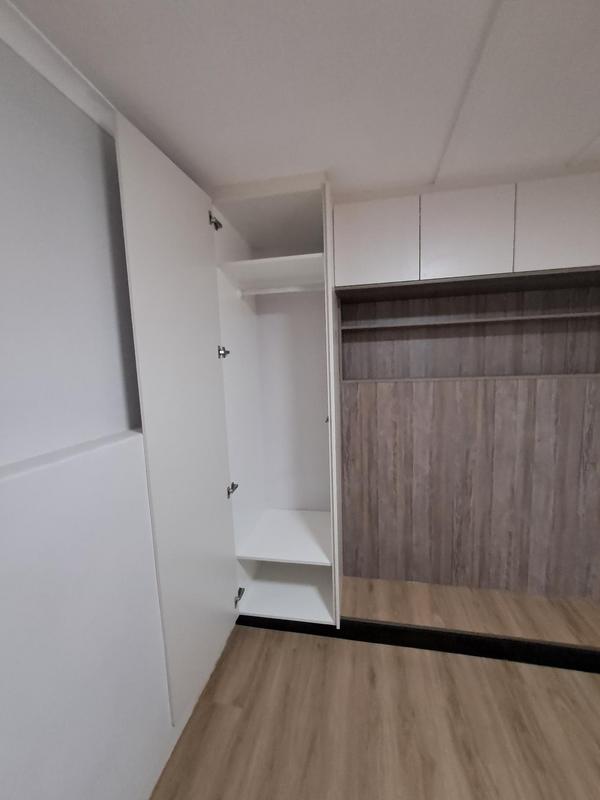 To Let 1 Bedroom Property for Rent in Kenridge Western Cape